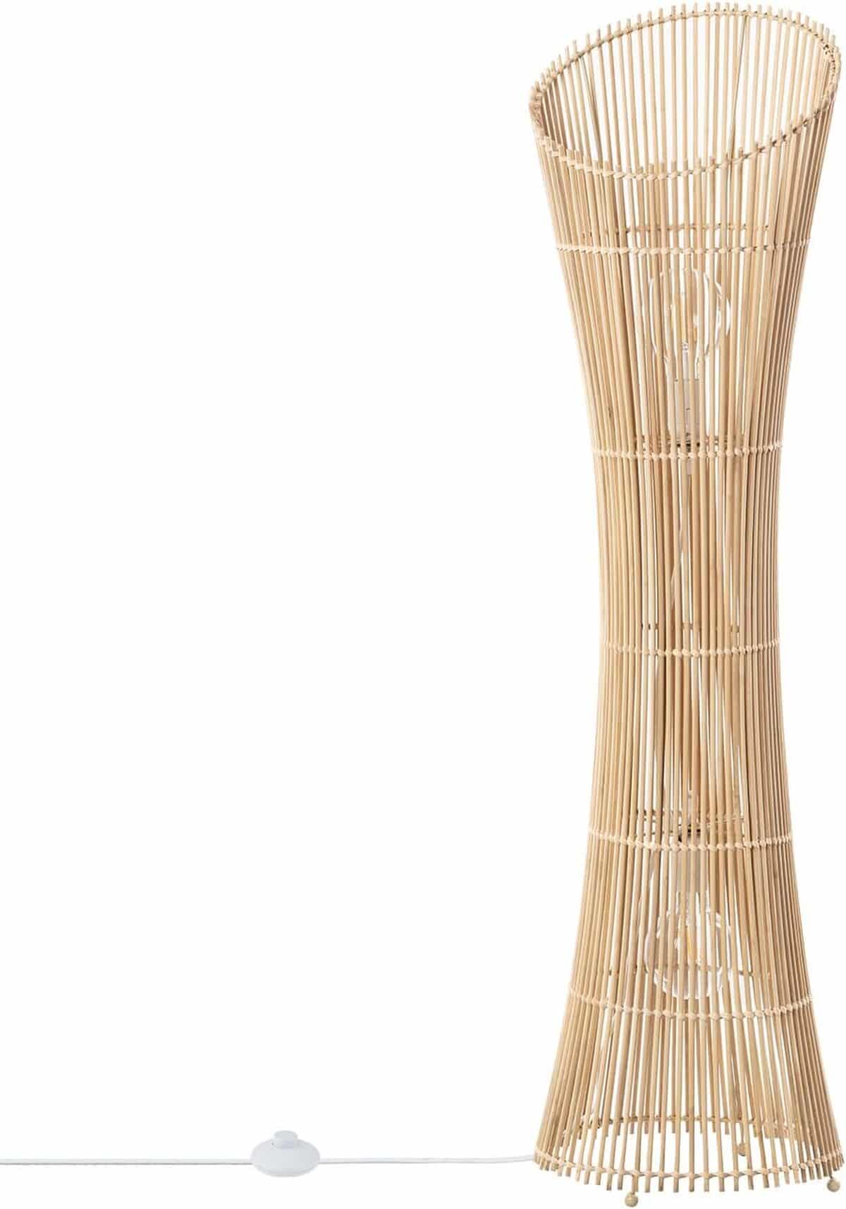 Avis sur le lampadaire Marady de LEDKIA : design unique en bambou