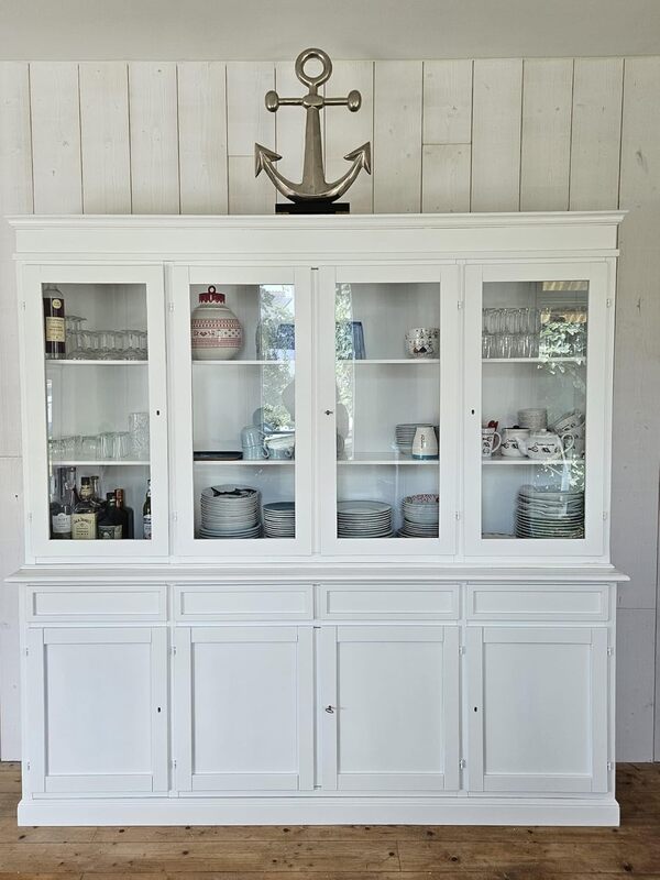 Mar.c.a. Design - Vitrine de salon élégant en bois de peuplier, cristal de couleur blanc mat avec pied et base - Meuble de salon à 4 portes, Arte Povera Made in Italy - Mis. 205x42x205h