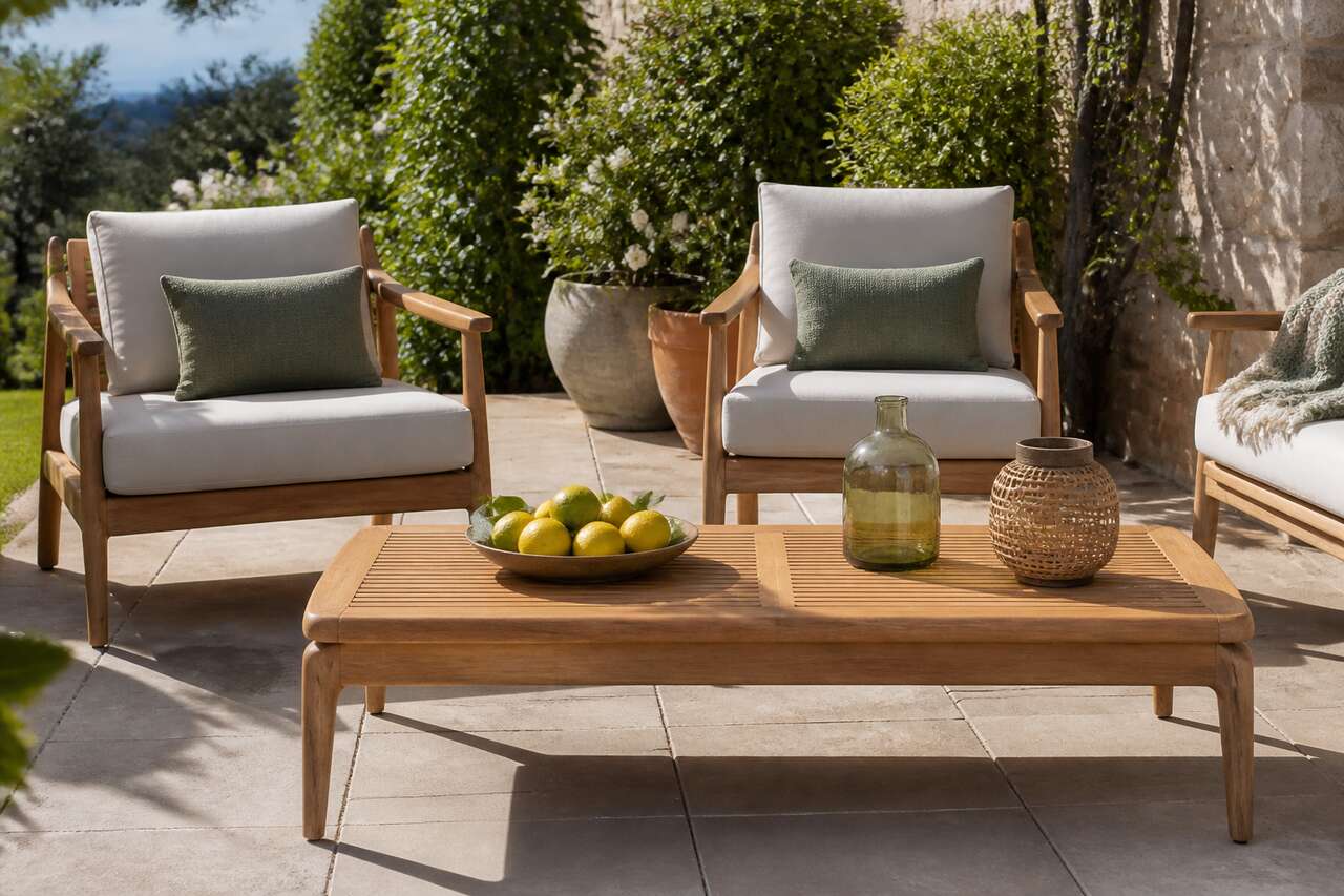 Tables basses de jardin : styles et designs tendances